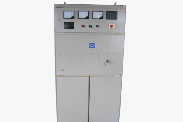 鸡冠配电箱-配电箱可能发生的故障及时解决方式